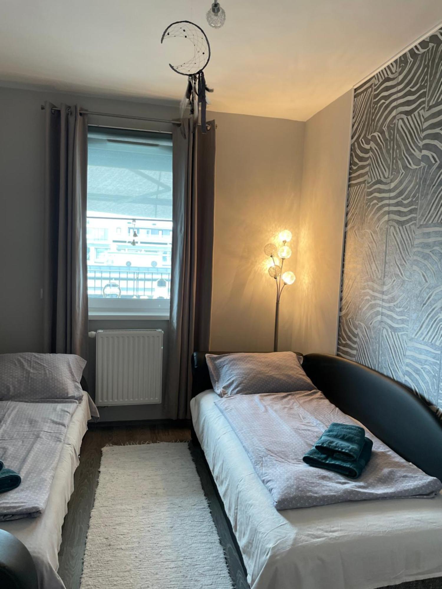 Silver Gray Appartment Balatonlelle Esterno foto